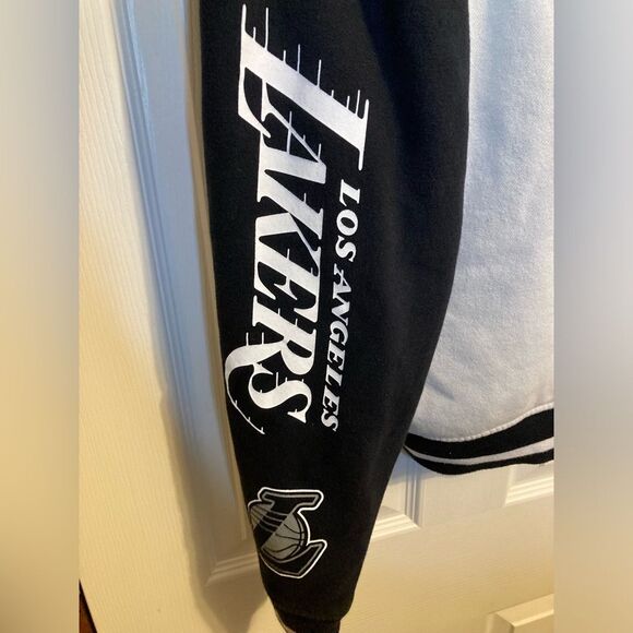 Los Angeles Lakers Black and White Hooded Varsity Jacket - Picture 4 of 7